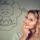 Dicționar de vise: Ce înseamnă când visezi că ești gravidă + interpretarea altor vise legate de sarcină