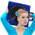 Un strop de pop cu influente regge: Cafeaua cu Dahlia