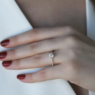 Idei de cadouri rafinate pentru persoanele dragi