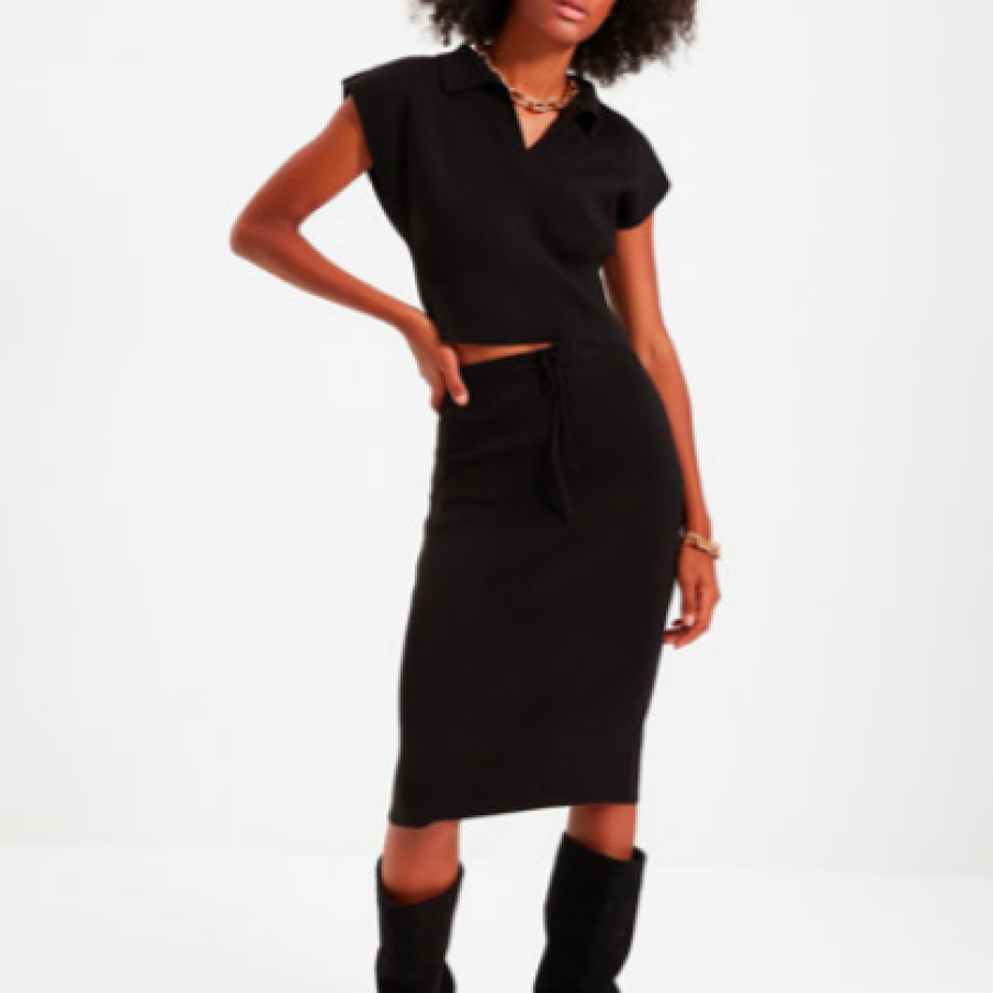 Trendyol Set de bluză crop tricotată fin și fustă creion