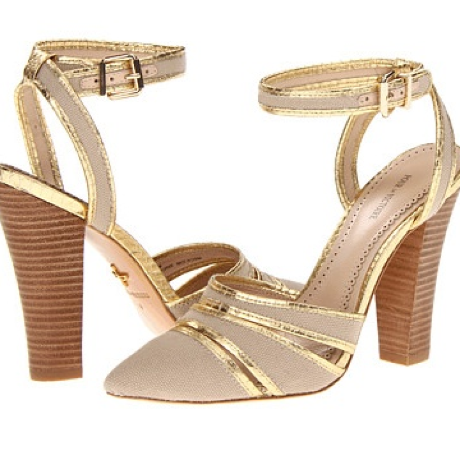 Pantofi ultradecupati