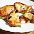 Pizza la gratar pe blat de dovlecei 