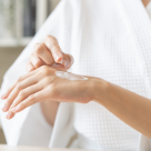 Secrete naturale pentru îngrijirea mâinilor odată cu începutul toamnei