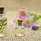 Cum integram uleiurile esentiale in rutina de frumusete?