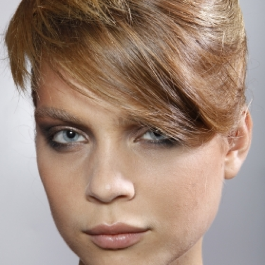 Blond aramiu in tonuri