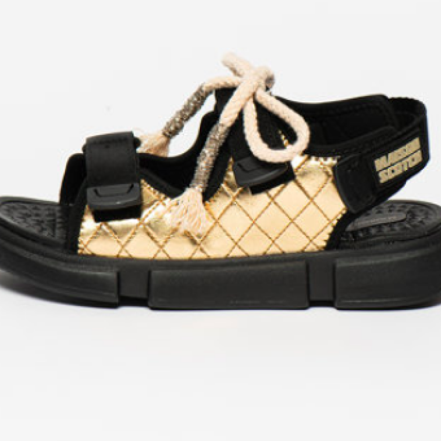 Sandale aurii cu aspect masiv