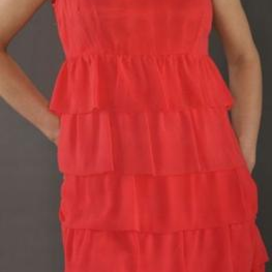 Rochie scurta in volane