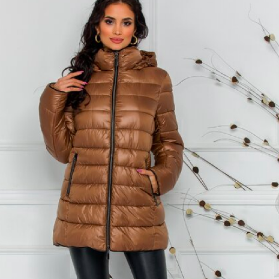 Geacă Daniela maro lungă cu glugă și buzunare