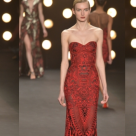 Colectia Naeem Khan toamna 2014: 15 tinute care iti vor taia respiratia 