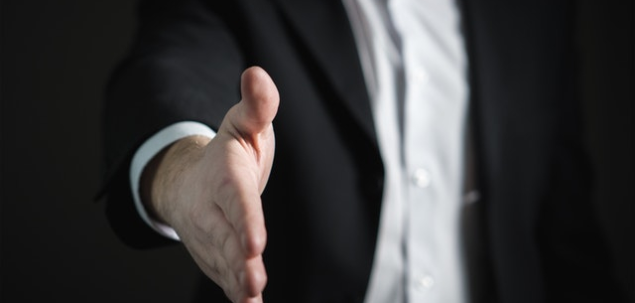 In ce limba saluti pe cineva cu Aloha?