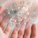 Numerologie: Descopera secretele karmice ale Numelui tau de Familie! 