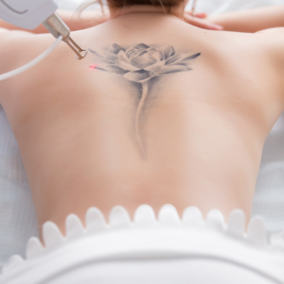 Tatuaj pe spate 3 D