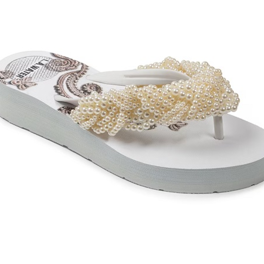 10 accesorii și piese vestimentare cu mărgele, un trend încântător al verii 2025 