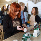 Gama iluminatoare anti-imbatranire pentru fata si ochi cu celule stem din portocale