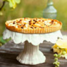 La Cucina iti recomanda tarta cu mere, stafide si nuci