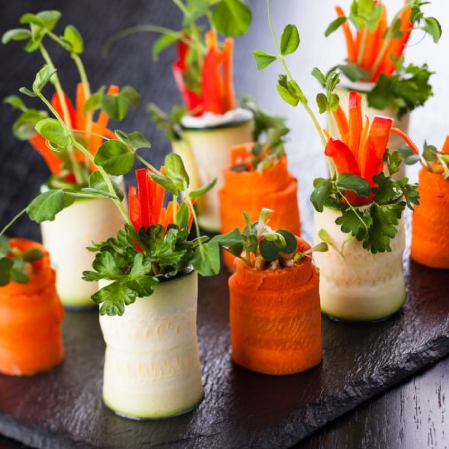 Rulouri de zucchini si morcov 