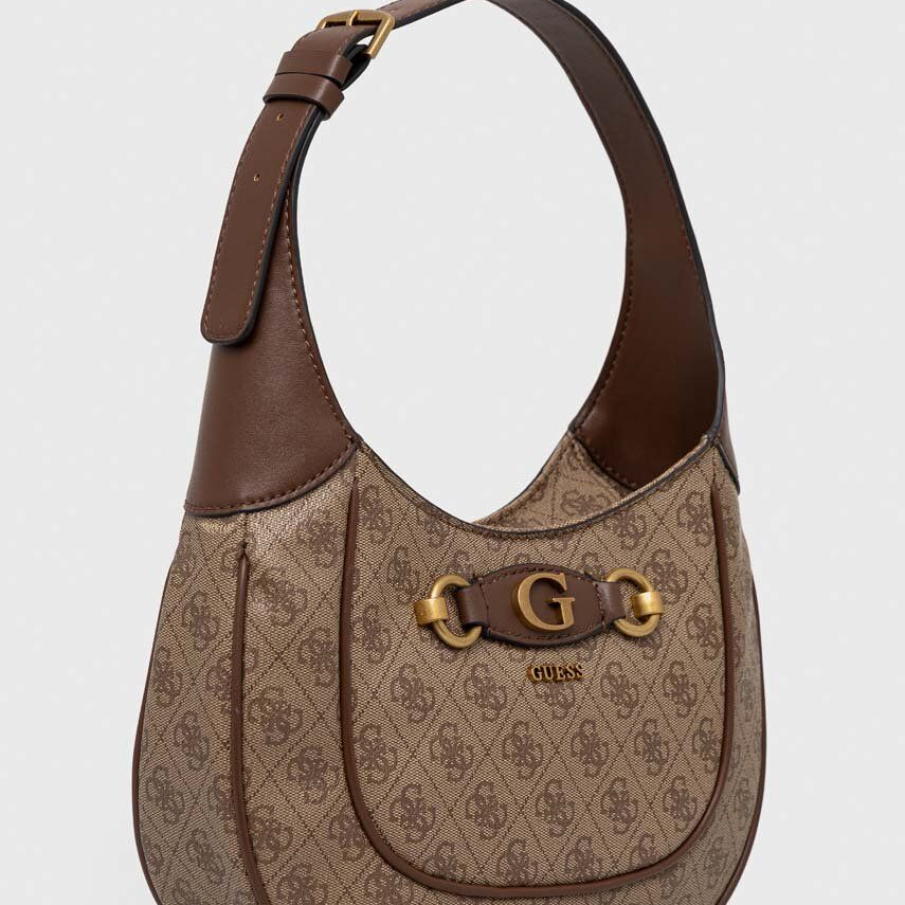 Poșetă semiluna din colecția Guess, din piele ecologică, cu imprimeu și mâner maro rotund. Are buzunare interne, inclusiv unul cu fermoar