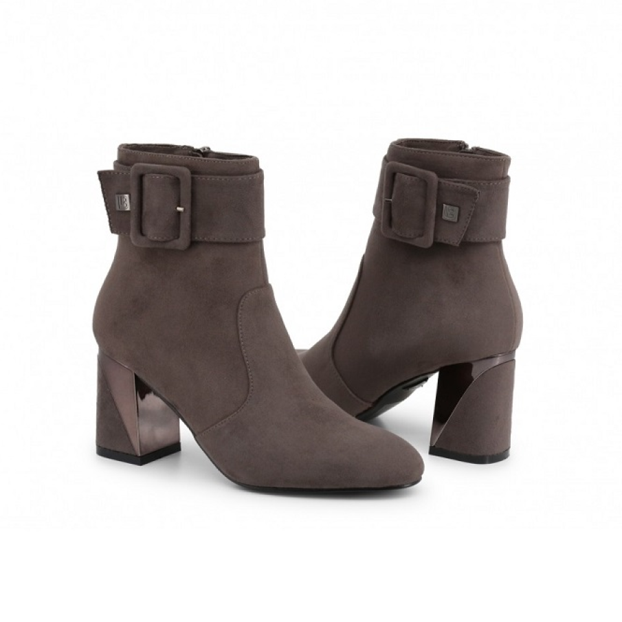 Botine Laura Biagiotti cu toc gros și parțial lucios, într-un nuanță neutră și plăcută de gri cenușă. 