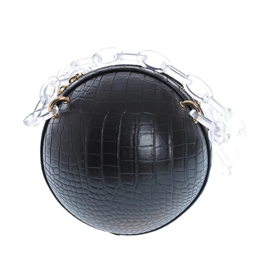O geantă neagră mini perfect sferică, de la Meli Melo, cu mânere din zale transparente 