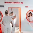 Egalitatea începe acasă: Persil aduce în prim-plan dezechilibrul din gospodării și deschide The House of Persil la Düsseldorf