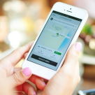 Calatoriile cu Uber vor darui automat rechizite  copiilor din comunitatile dezavantajate