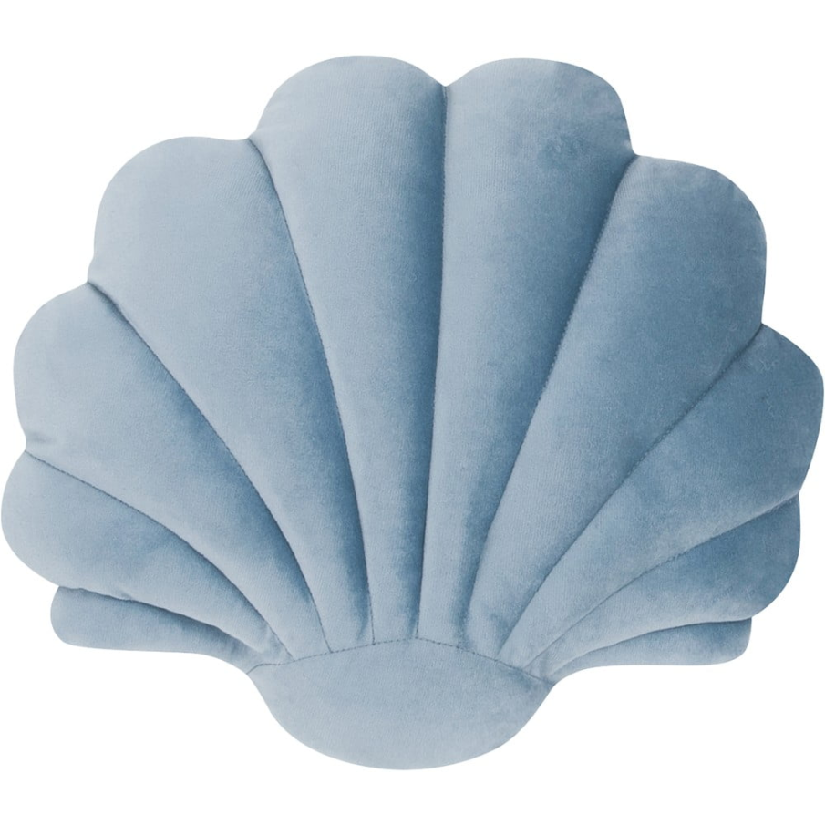 Pernă decorativă din catifea Westwing Collection Shell, în formă de scoică și în nuanță de bleu ciel pentru a aduce marea în locuința ta