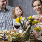 5 motive pentru care merita sa mananci zilnic acasa, cu familia 