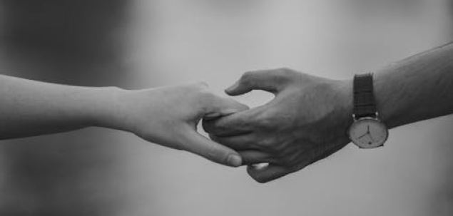 Care crezi că este cheia unei relații reușite?