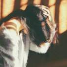 Cum păcălim migrenele? 5 sfaturi pentru a preveni şi atenua durerile puternice