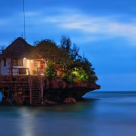 Top 10 restaurante in care ti-ai dori sa iei masa cel putin o data in viata. Privelistea pe care o ofera este UIMITOARE! 