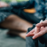 Shunya Mudra: Practica de 15 minute care poate diminua senzația de presiune din urechi
