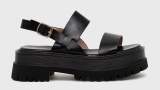 Sandale negre cu talpă chunky stabilă, de tip slingback (decupate în zona călcâiului și baretă pe gleznă) 