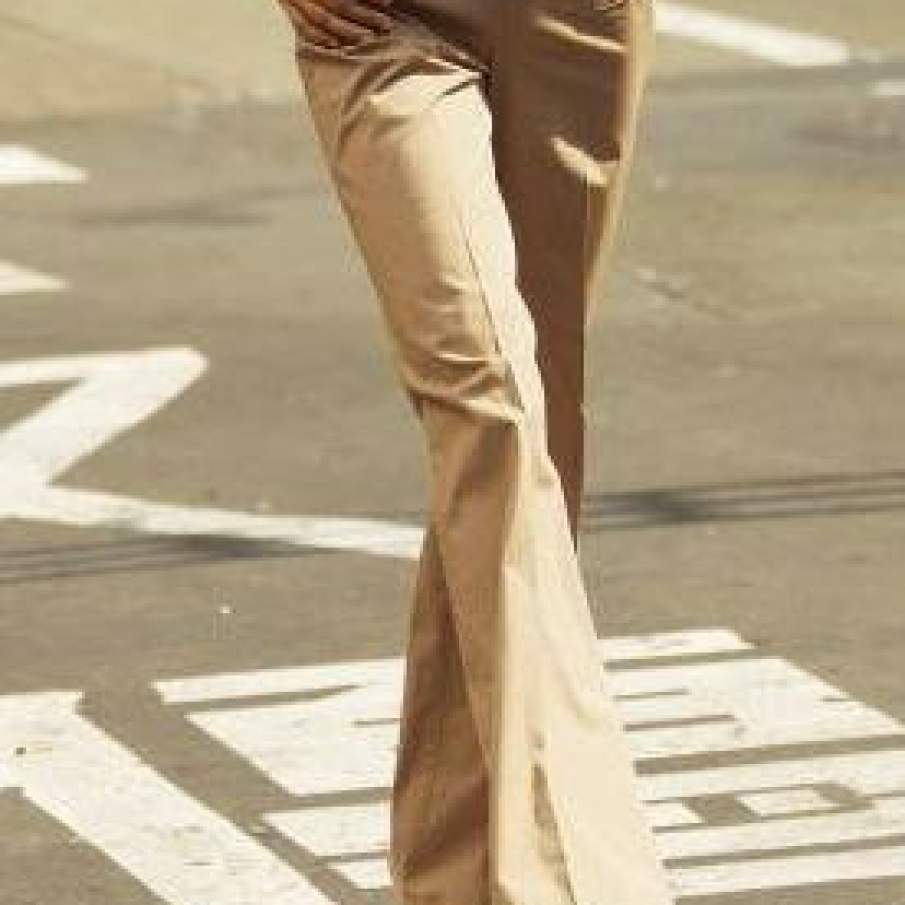 Pantaloni largi cu talie inalta