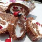 Rulada din biscuiti cu crema fina de branza