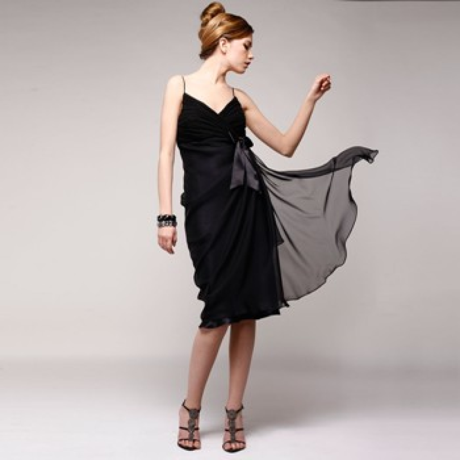 Little black dress cu funda din satin