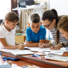 Literația începe din clasele primare: un program românesc ajută copiii să înțeleagă ce citesc
