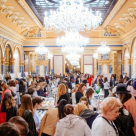 V for Vintage 19: Reinterpretarea tinutelor feminine in cheie masculina