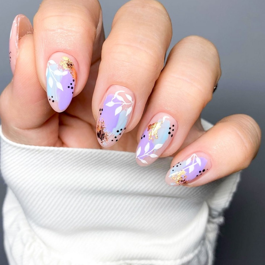 Modele de unghii trendy pentru primăvară și Paște 
