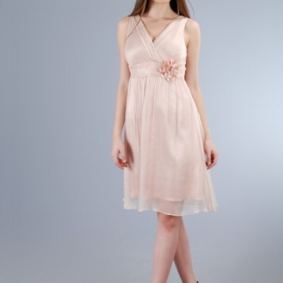 Rochie discreta cu floricica