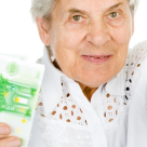 Cele mai importante 5 sfaturi finaciare de la bunici