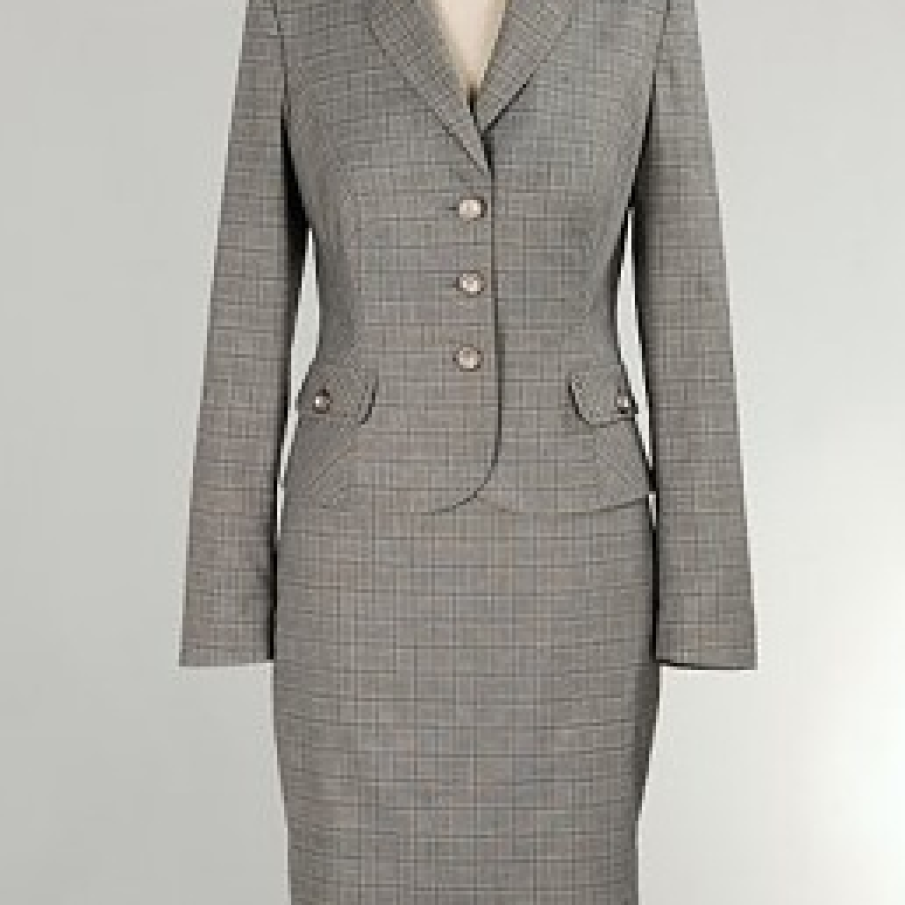 Tinuta office cu carouri gri 