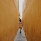 Ce este un Hot Girl Walk și de ce a devenit ritualul de self-care preferat al femeilor de pretutindeni