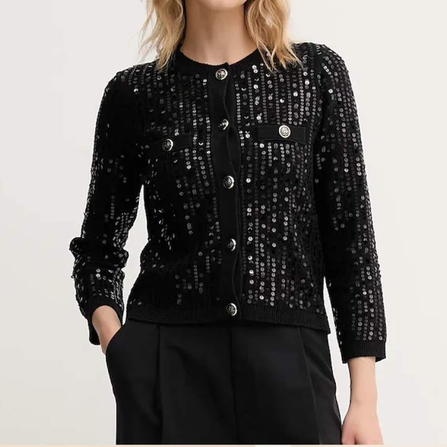 10 piese vestimentare cu paiete pentru un look shiny fabulos