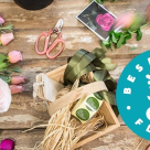 Urează ”La mulți ani!” de Sfântul Ion cu buchete și aranjamente florale bespoke de la Băiatul cu Flori 