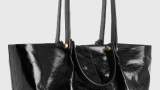 Geantă neagră shopper, încăpătoare și spațioasă, cu etui detașabil și aspect lăcuit by AllSaints