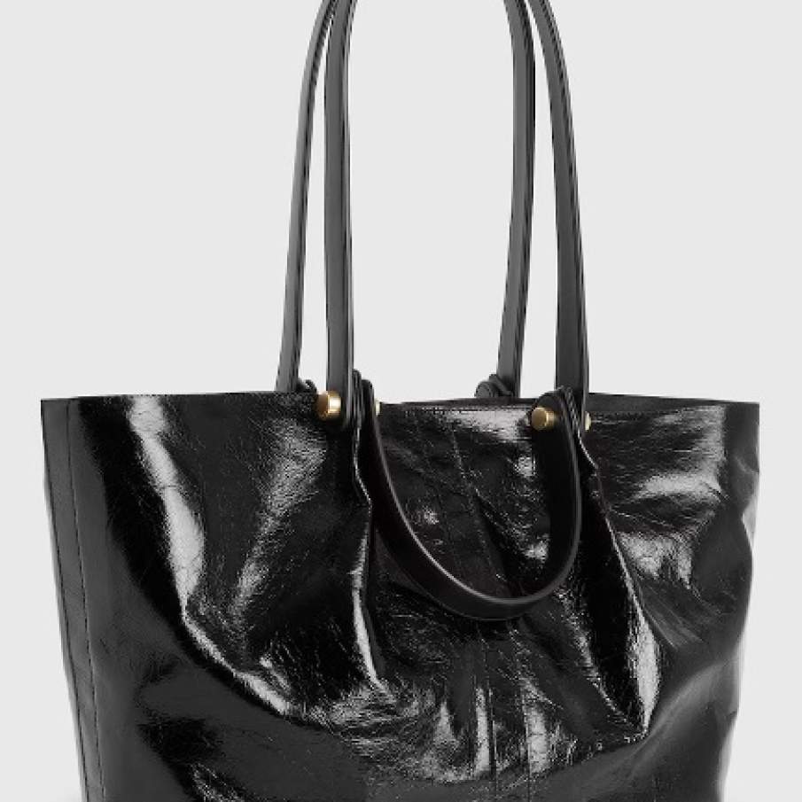 Geantă neagră shopper, încăpătoare și spațioasă, cu etui detașabil și aspect lăcuit by AllSaints