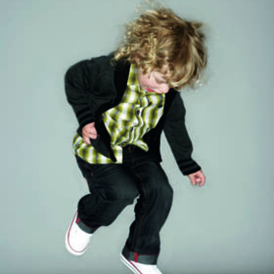 Amestec de imprimeuri, culori si texturi