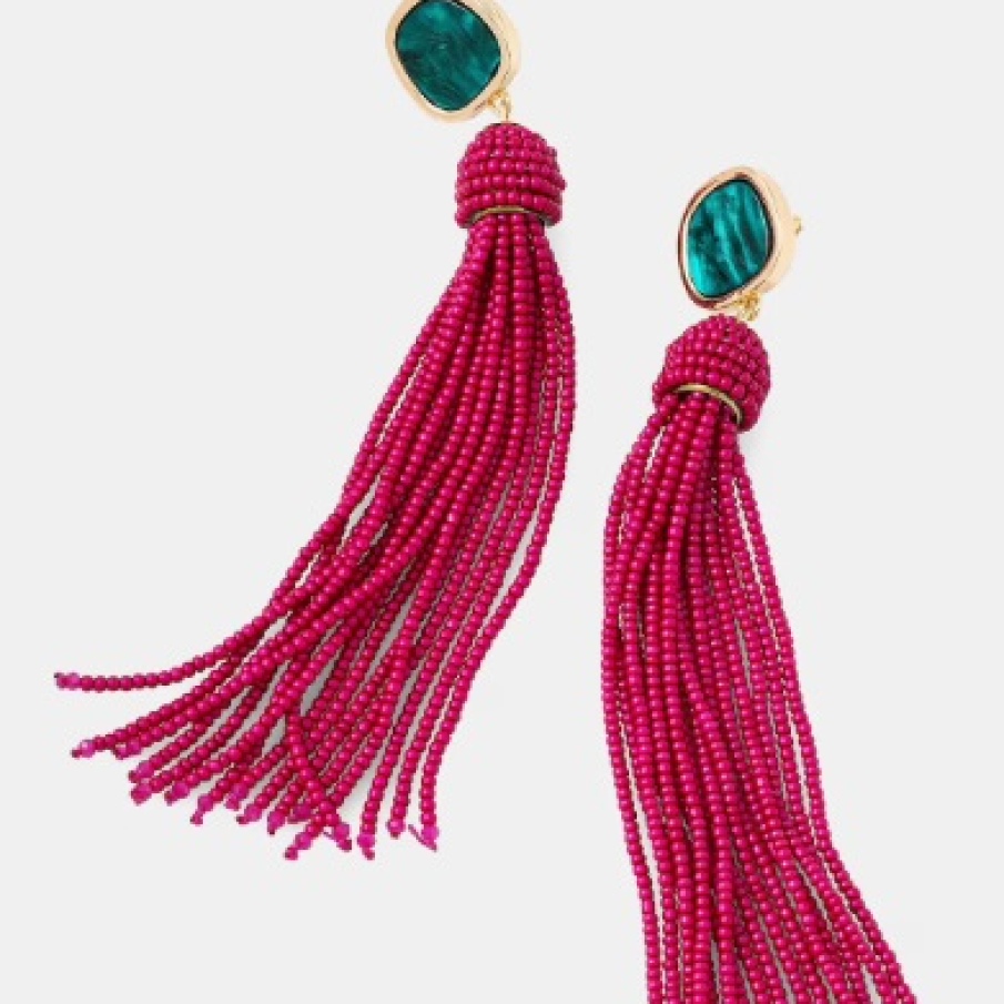 10 accesorii și piese vestimentare cu mărgele, un trend încântător al verii 2025 