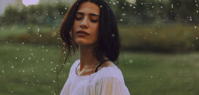 Pe ce data esti nascuta?