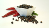 Piper negru